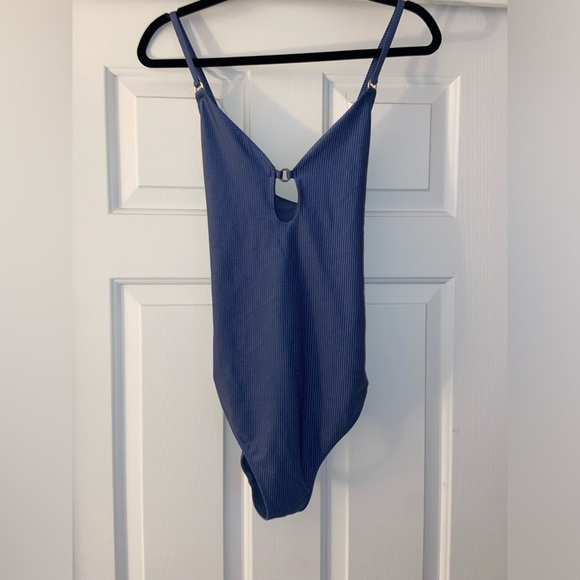 Aerie Women’s XL Blue One-Piece Cheeky Swimsuit - Picture 4 of 6